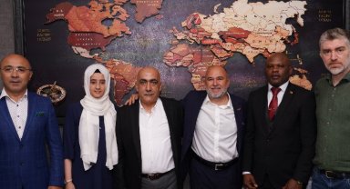 Kamerunlu esnaf, tedariğini Türkiye'den yapacak