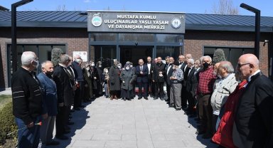 Kayserili ulu çınarlara anlamlı etkinlik