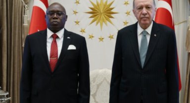 Kenya Büyükelçisi'nden Cumhurbaşkanı Erdoğan'a güven mektubu
