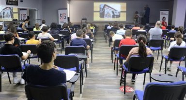 Kocaeli İzmit'te geleceğin müzisyenleri hünerlerini sergiledi