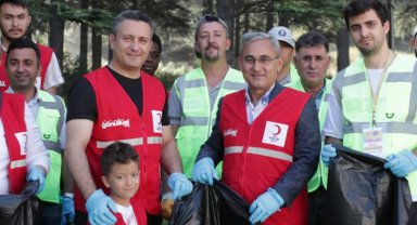 Kütahaya'da çevre temizliğinde az çöp çıktı!