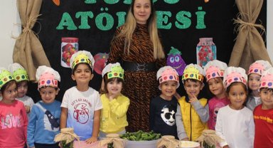 Kütahya'da minik eller turşu kurdu