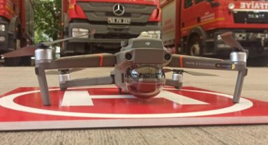 Manisa'nın İHA'sı yangının önüne geçti