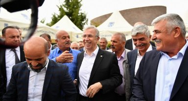 Mansur Yavaş Sincanlı muhtarlarla buluştu