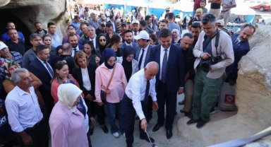 Mehmet Savran Ürgüt Bağ Bozumu Festivali'nde