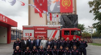 Memduh Büyükkılıç'tan itfaiyeye büyük övgü