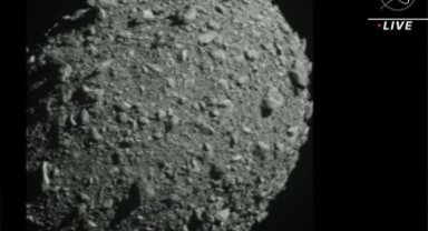 NASA, astreoit ile uzay aracını çarpıştırdı!