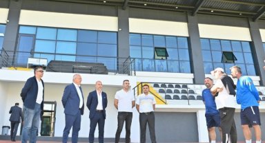 TBMM MHP Grup Başkanvekili Akçay'dan Manisa FK'ya ziyaret