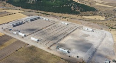 Yüksek İrtifa Kamp Merkezi'nde inşaat sürüyor