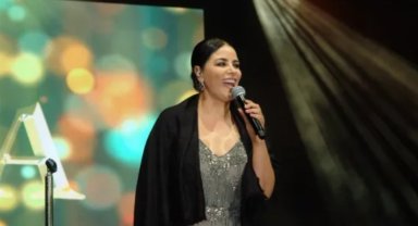 Zara türküleriyle Bilecik Pazaryeri'ni mest etti