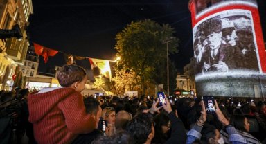 29 Ekim'e özel 3 boyutlu mapping gösterileri ilgi gördü