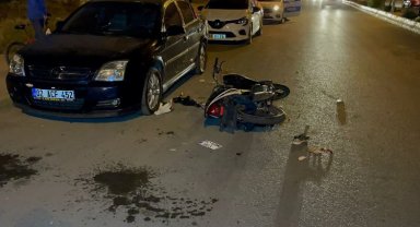 Adıyaman'da motosiklet park halindeki otomobile çarptı!