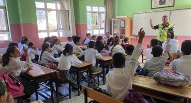 Adıyaman'da servis şoförlerine trafik eğitimi