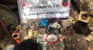 Adıyaman'da toprağa gömülü yaşam malzemeleri ele geçirildi