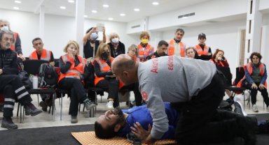 Afet gönüllüleri eğitimde