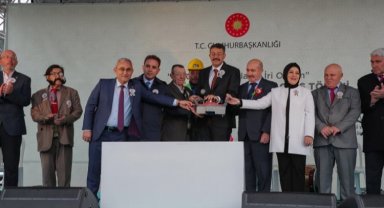 Alim Işık Cemevi temel atmasına katıldı