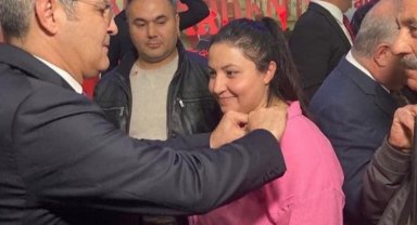 Ankara'da AK Parti ve MHP'den CHP'ye katılım