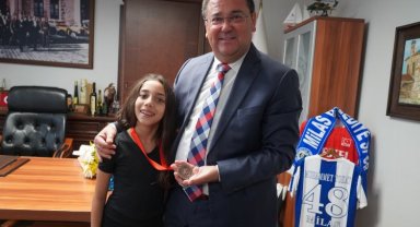 Avrupa üçüncüsü milli dansçıdan Başkan Tokat'a ziyaret