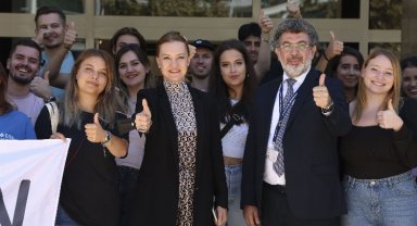 Avrupalı öğrenciler Dokuz Eylül'de oryantasyonda