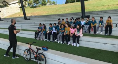 'Ayçiçeği Vadisi' minik misafirleri ağırladı