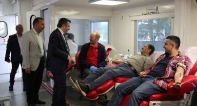 Bursa İl Tarım'dan Kızılay'a kan bağışı
