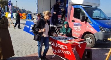 Bursa Mudanya'da 'Saadet'li kadınlardan farkındalık standı