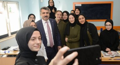 Bursa Yıldırım'da haftanın ilk mesai saati öğrencilerin