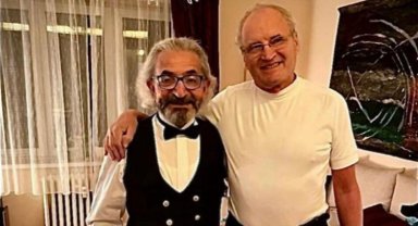 Bursalı şair Dr. Hüsamettin Olgun'a uluslararası büyük onur