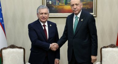 Cumhurbaşkanı Erdoğan Özbekistanlı mevkidaşıyla buluştu
