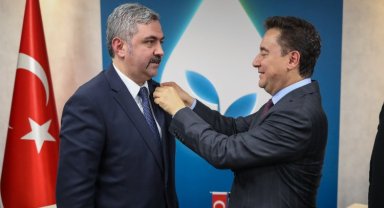 DEVA Partisi'ne iki yeni katılım