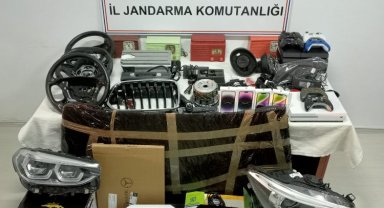 Edirne'de gümrük kaçağı elektronik eşyalar ele geçirildi