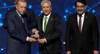 Ege'ye kariyer gelişimini destekleyen üniversite ödülü