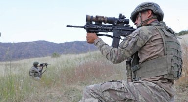 Gara ve Pençe Kilit'te 5 terörist etkisiz!