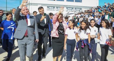 Gaziantep'te okullara spor malzemeleri Büyükşehir'den