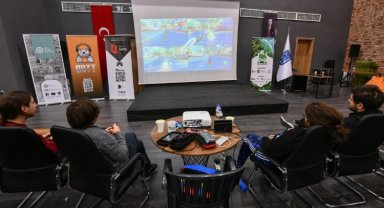 Genç bilişimciler "Greeny Game Jam" ile yarıştılar
