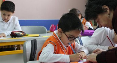 'Her çocuğu fark etmek için' öğretmenlere eğitim