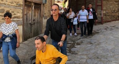 İzmir Narlıdere'de 'engelsiz' gezi