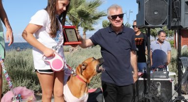 İzmir Narlıdere'de Pati-Fest'te can dostları buluştu