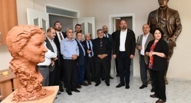 İzmir'de Çiğli'nin ilk Sanat Akademisi açıldı