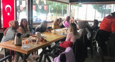 İzmitliler yöresel kahvaltıyı çok sevdi!