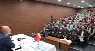 Kayseri Kocasinan'ın her mahallesine hizmet gidiyor