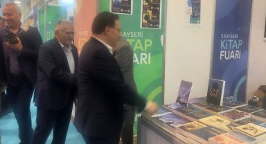 Kayseri protokolünden Kitap Fuarı çıkarması