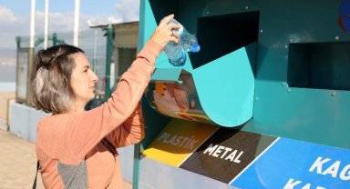 Kocaeli'de 'Mobil Atık Merkezleri' yaygınlaşıyor