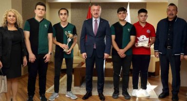 Kocaeli'nin robotik öğrencilerine açık destek