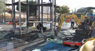 Mardin Artuklu'da çocuk parkında kundaklama!