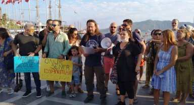 Marmaris'te müzisyenler Onur Şener için ayaklandı