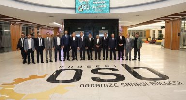 Memduh Büyükkılıç mobilyacılarla buluştu