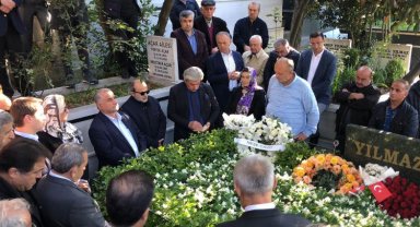 Mesut Yılmaz ölüm yıldönümünde anıldı