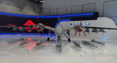 Milli Muharip Uçak ve SİHA lastikleri görücüye çıktı