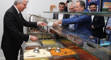 Sakarya'da 'Kampüs Lokantası' açıldı